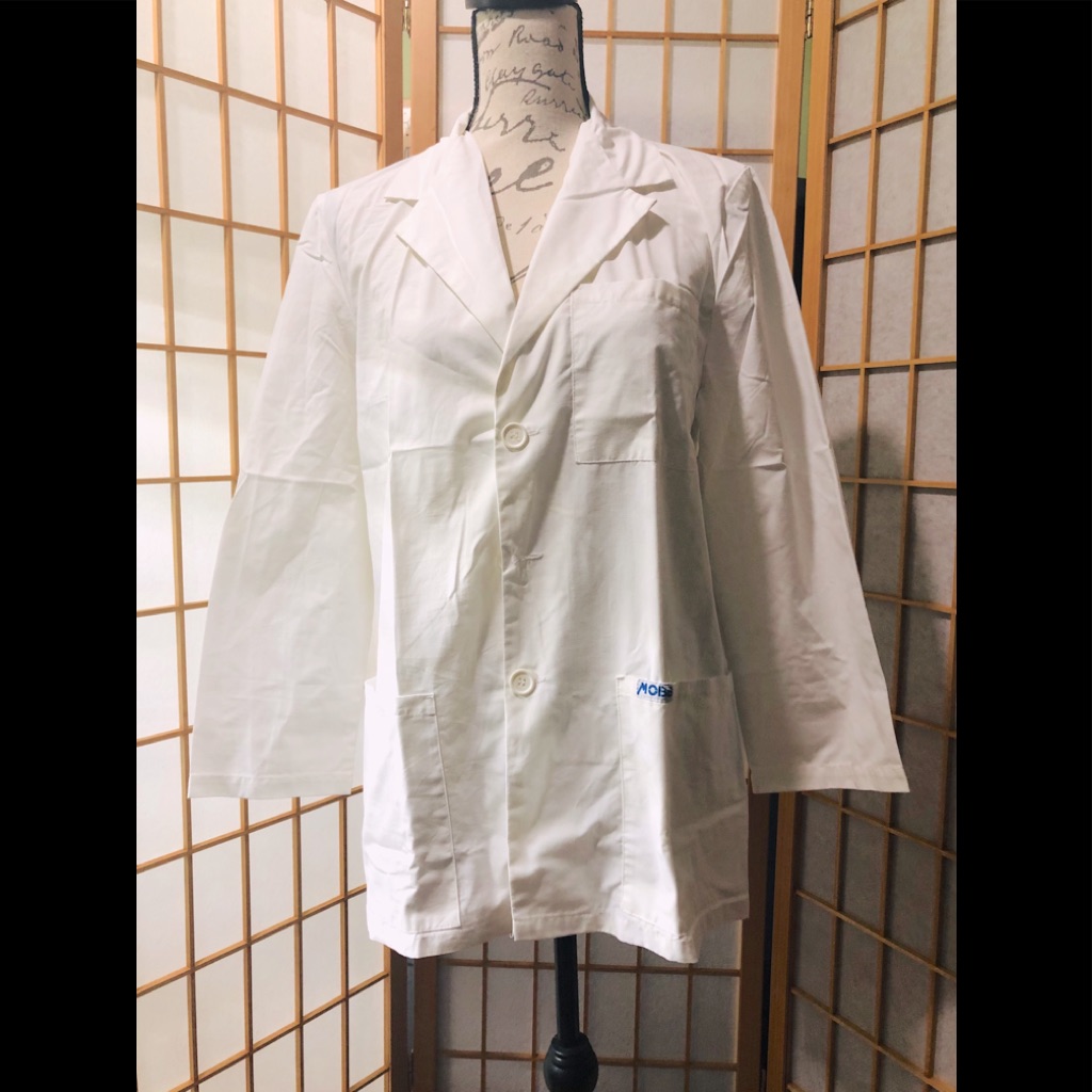 Nurses Lab Coat Short Mobb Brand White